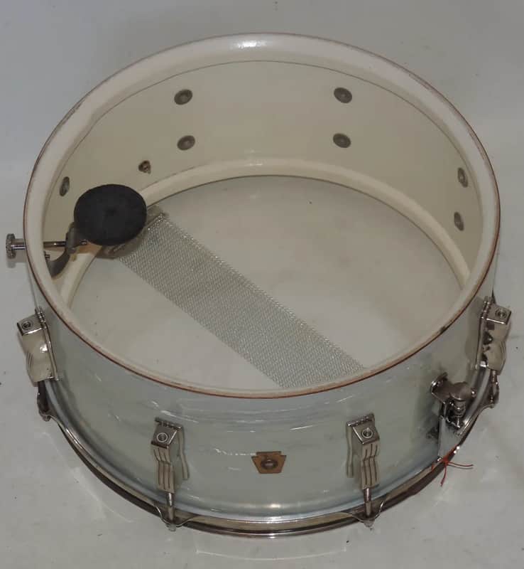 Ludwig No. 470 Auditorium Model 6.5x14" 8-Lug Snare Drum 1960 - 1968 image 2