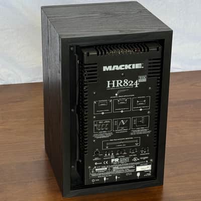 Mackie HR824 MK2 8.75" Active Studio Monitor (Single) 2007 - Present - Black image 10