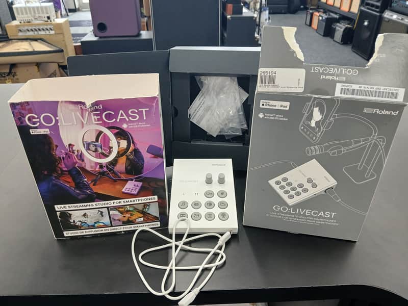 Roland GO:LIVECAST Smartphone Live Streaming Mixer 2020 - White image 1