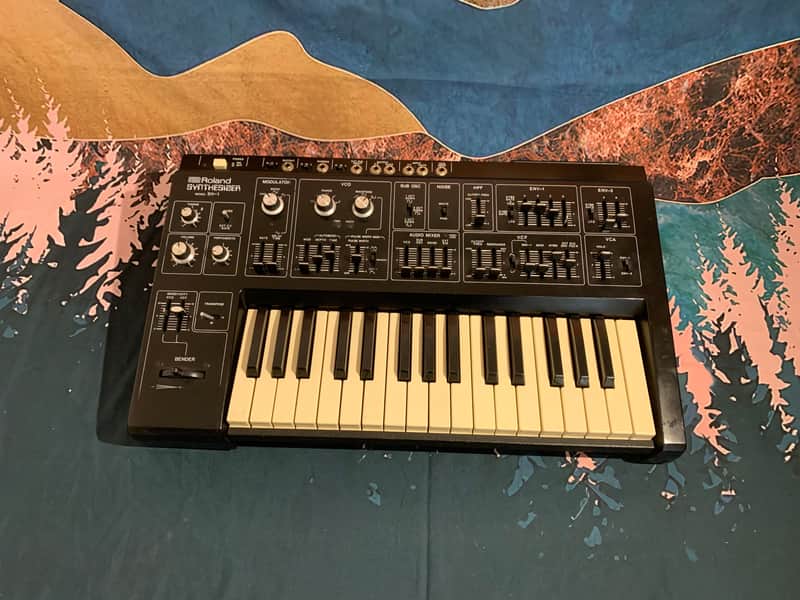 Roland SH-1 32-Key Synthesizer | Reverb France
