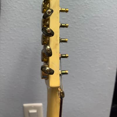 Aria Pro II XX Deluxe V Shape Yngwie Inspired added Gibson Pickup - Off white image 22
