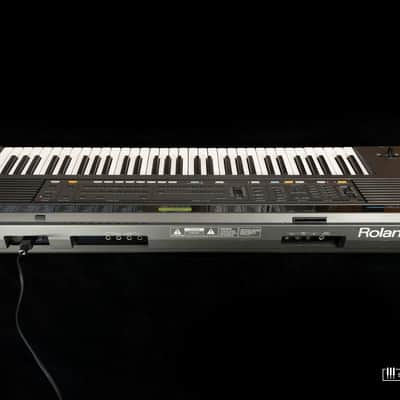 1988 Roland E-20 Vintage Synthesizer + cards image 3