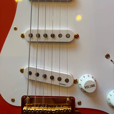 Fender 1993 Fender Custom Shop Hank Marvin Signature Stratocaster – Limited Edition (s/n 80 of 200) 1993 - Fiesta Red image 11