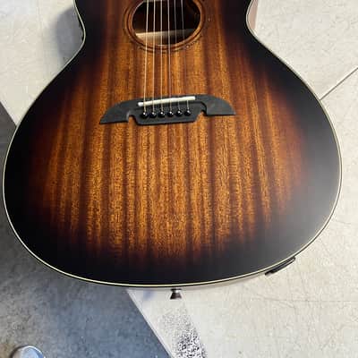 Alvarez AG660SCE Artist Series Grand Auditorium Acoustic-Electric Guitar image 2