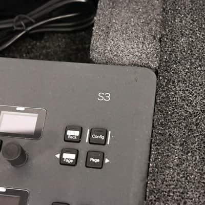 AVID S3 16-Fader Control Surface w/ E3 Engine and Road Case CG013BD image 7