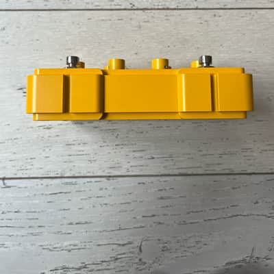 Kernom Moho Fuzz 2023 - Present - Yellow image 3