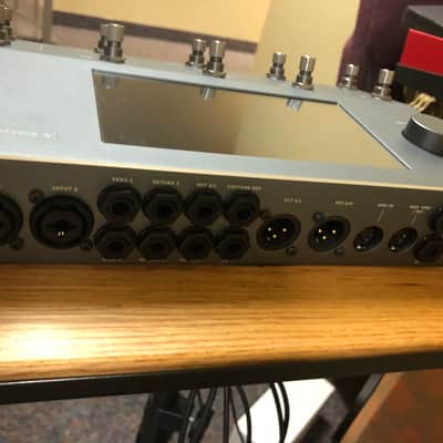 Neural DSP Quad Cortex With case and expression + power supplies image 8