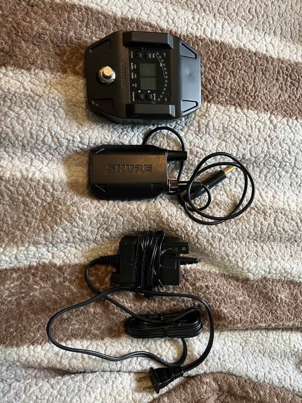 Shure GLXD16 Guitar Wireless System 2010s Black image 1