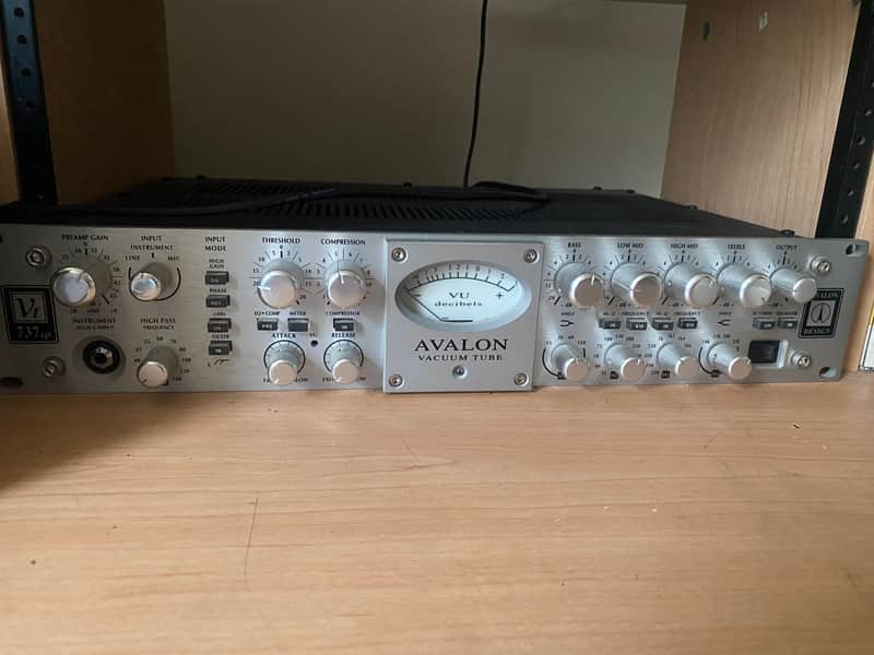 Avalon VT-737sp Tube Pre-Amp, Equalizer, Compressor - Silver image 1