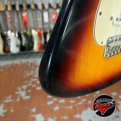 Fender   American Standard Stratocaster 2004 image 6