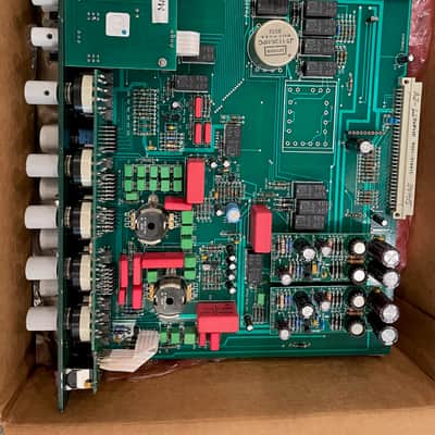 DAKING 1112 24 CH 8 BUS CONSOLE CLASS A DISCRETE 2000's image 7