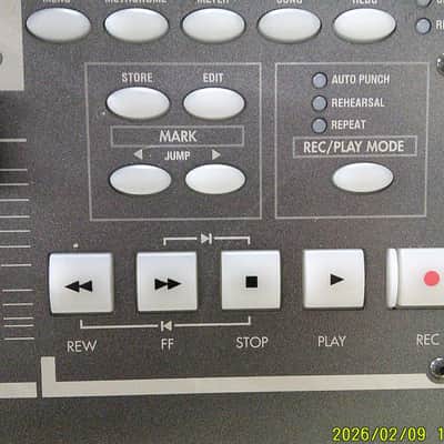 Korg D888 8-Track Digital Recording Studio 2000s - Black image 7