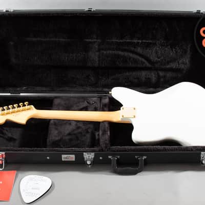2025 Fender Japan MIJ Traditional ’60s Jaguar White Pearl Matching Headstock Gold Hardware w/ HSC image 6