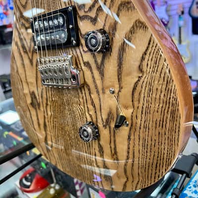 PRS SE Custom 24 Exotic Swamp Ash Burl Top, 85/15 “S” Humbuckers with Bag image 6