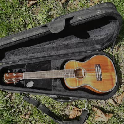 Lanikai NK-C Ukulele, Custom Series Solid Koa, Abalone Inlays, Case image 13