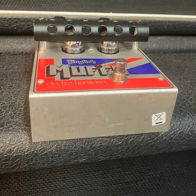 Electro-Harmonix English Muff'N Tube Distortion / Preamp 2005 - 2021 - Silver / Red / Blue image 4