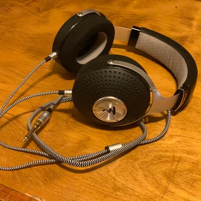 Focal Elegia image 2