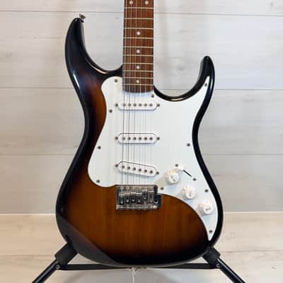 AXL S-Type Strat-Style Electric Guitar – 3-Tone Sunburst image 2