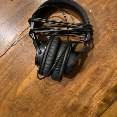 Tascam TH-05 2010s Black image 1