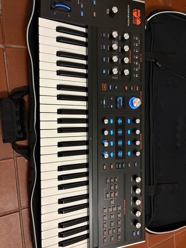ASM Hydrasynth 49-Key Polyphonic Synthesizer 2020 - Black image 1