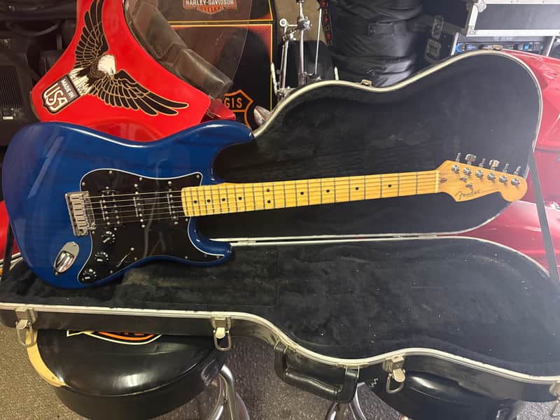 Fender Deluxe Strat Parts Caster  - Sapphire Blue