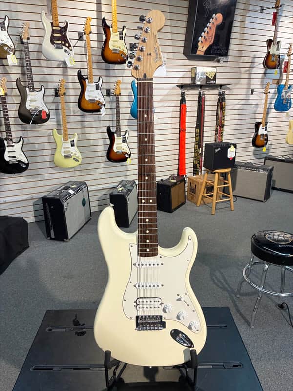 Standard Strat® HSS - Arctic White (2005) image 1