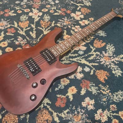 Schecter Omen-6 Walnut Satin