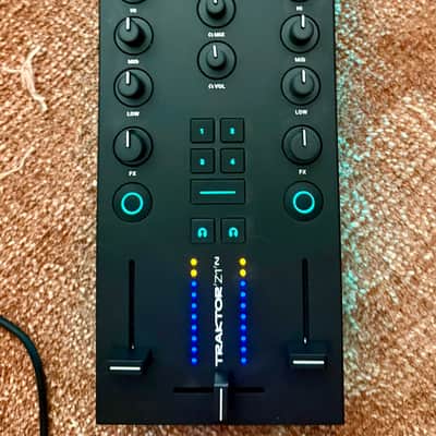 Traktor Kontrol Z1 MK2 DJ Mix Controller4-deck DJ Mixing Controller with Stem Control Layer image 2