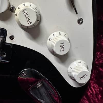 Fender Eric Clapton Artist Series Stratocaster with Lace Sensor Pickups- BLACKIE image 10