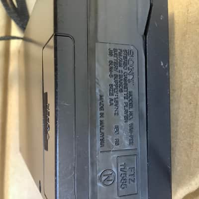 Sony Walkman Made in Japan vintage cassette and radio WM F 22 image 9