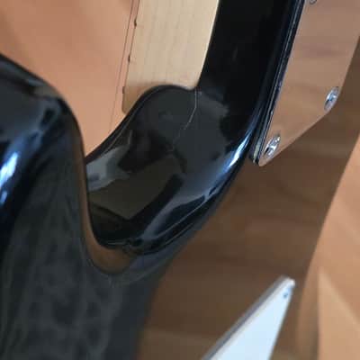 Squier Standard Stratocaster HSS with Maple Fretboard (Made in Korea) 1989 - 1992 - Black image 15