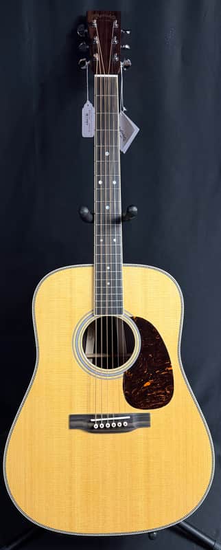 Martin HD-35 (2026) Standard Dreadnought Acoustic Guitar Gloss Natural w/ Case image 1