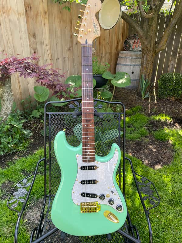 Squier Vintage Modified Surf Stratocaster | Reverb