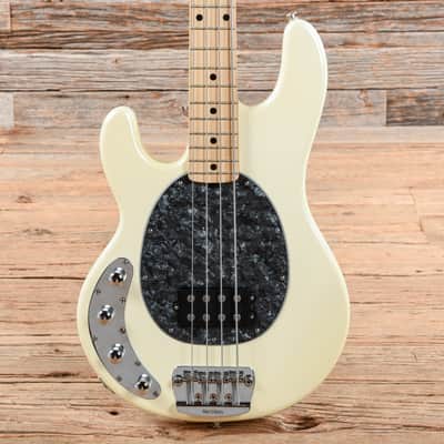 Music Man StingRay Bass LEFTY White 2016 image 1