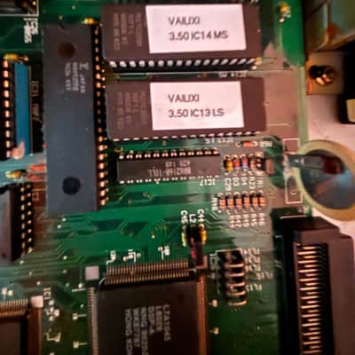 Akai MPC3000 MIDI Production Center 1993 - 2001 - Grey image 2