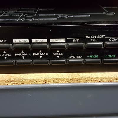 Roland GR-50 Guitar Synthesizer image 3