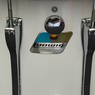 Ludwig Marching Drum 15" x 12" 1981-82 - White Cortex image 3