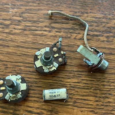 1960 set Fender guitar bass pots Precision Telecaster Duo Sonic image 1