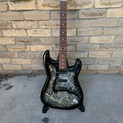 Fender MIJ Limited Edition Black Paisley Stratocaster 2020 - Black Paisley