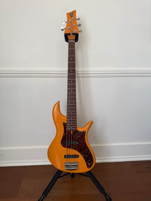 ベース F-BASS VF5 F Bass VF5 | Reverb