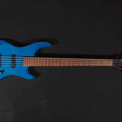 Guild Pilot 5 String Bass 1985 - Electric Blue image 4