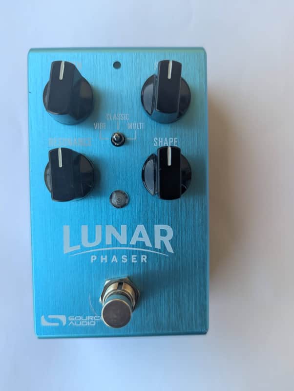 Source Audio Lunar Phaser 2010s - Blue image 1