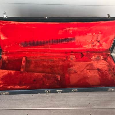 Fender Vintage 60's Electric Guitar Case image 16