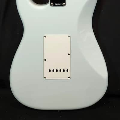 Fender American Vintage 1965 Stratocaster, Round-Lam Rosewood Fingerboard, Sonic Blue image 14