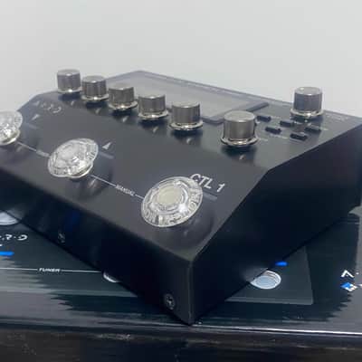 Boss GT1000core electric guitar multi-effects pedal. image 2