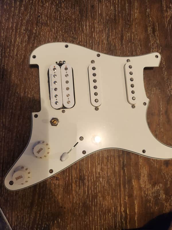 Fender Mim loaded pickguard with seymour Duncun humbucker image 1