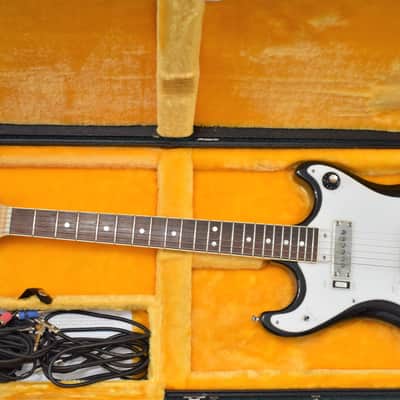 Wurlitzer Cougar 1966 "Sunburst" image 15