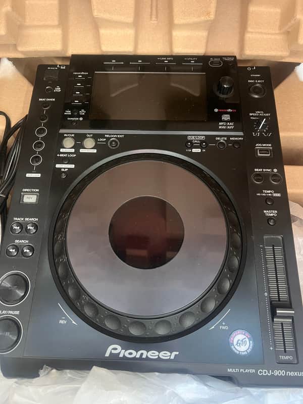 Pioneer CDJ-900 nexus