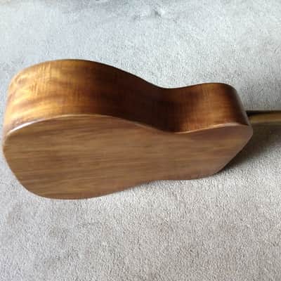 Richtone L-00 size guitar - sinker cedar top, flamed mahogany sides, canarywood back image 4