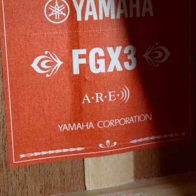 Yamaha FGX2 Red Label Dreadnought Acoustic-electric Guitar - Natural Matte image 16
